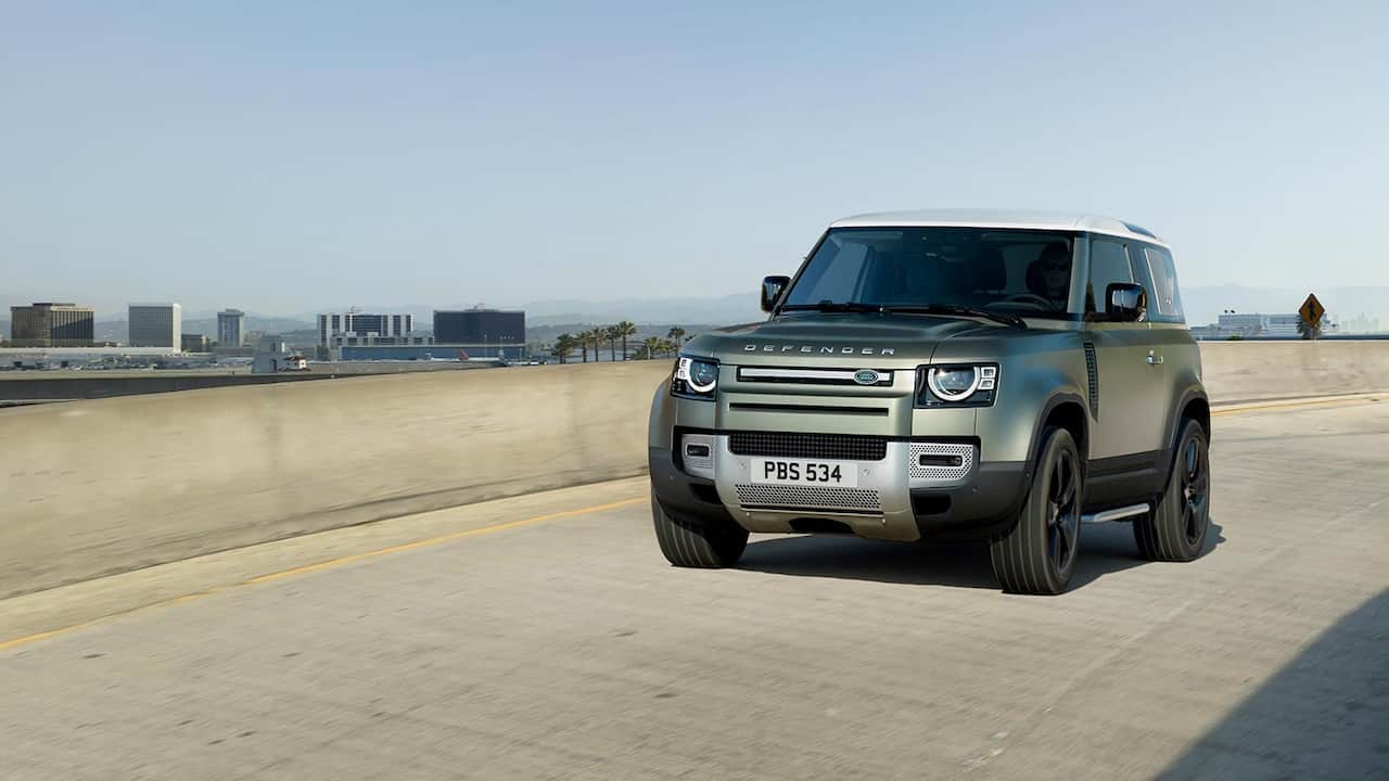 Land Rover Defender