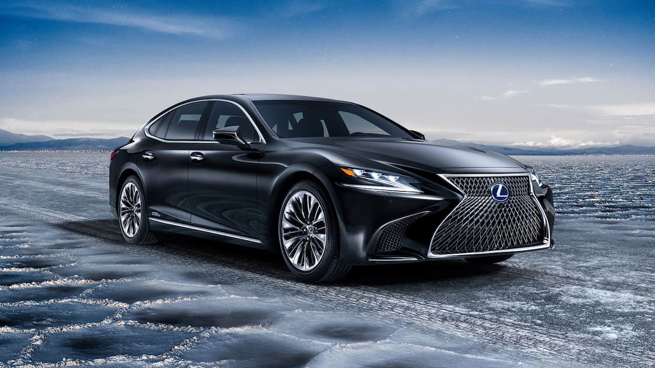 Lexus LS